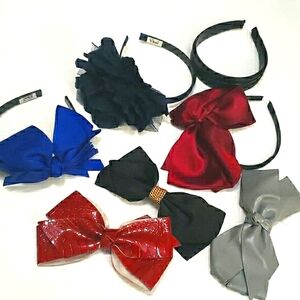 7 hair accessories (4 headbands + 3 large bow hair clips)
